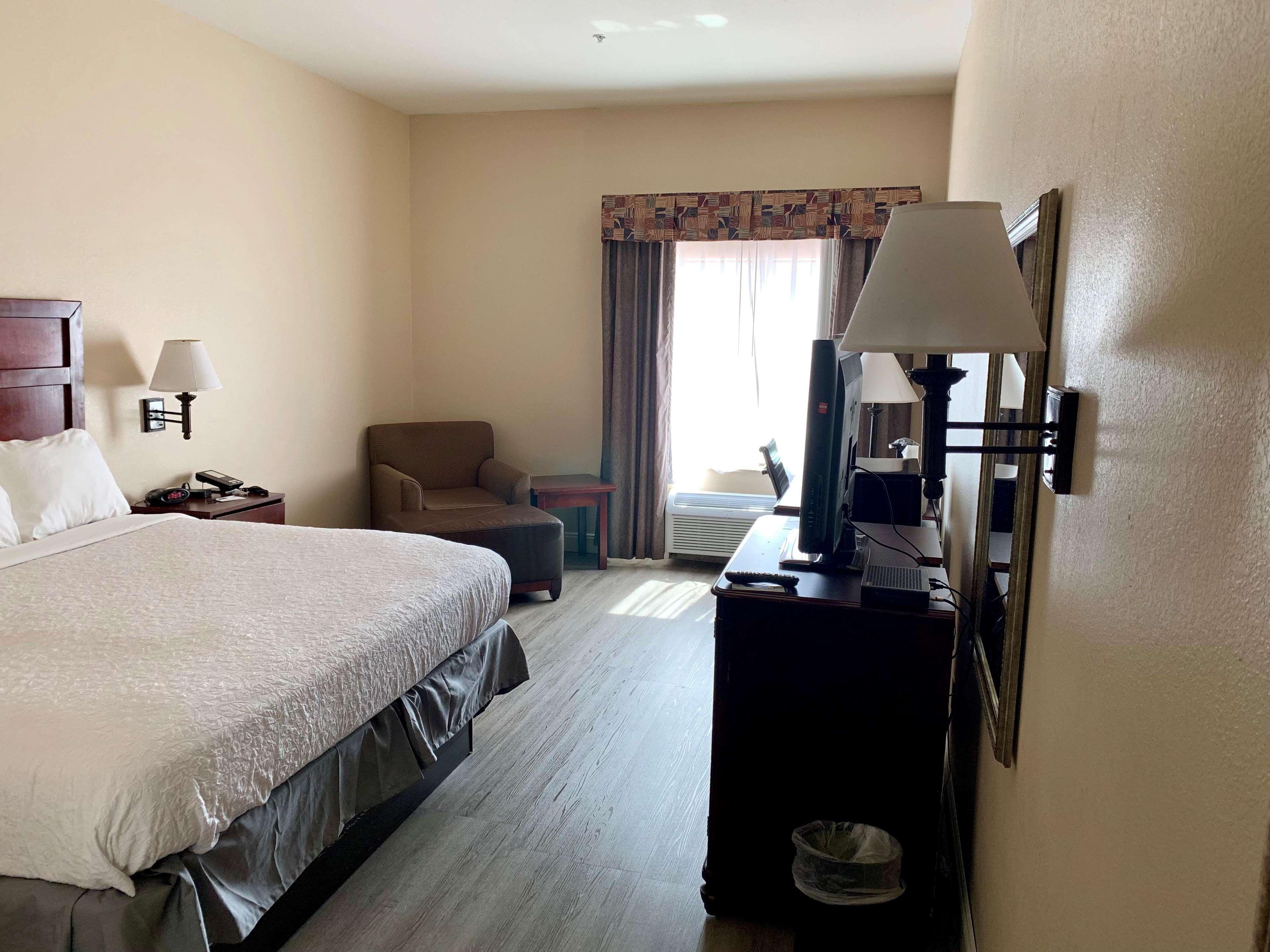 Country Inn & Suites By Radisson, Midway - Tallahassee West Exteriör bild
