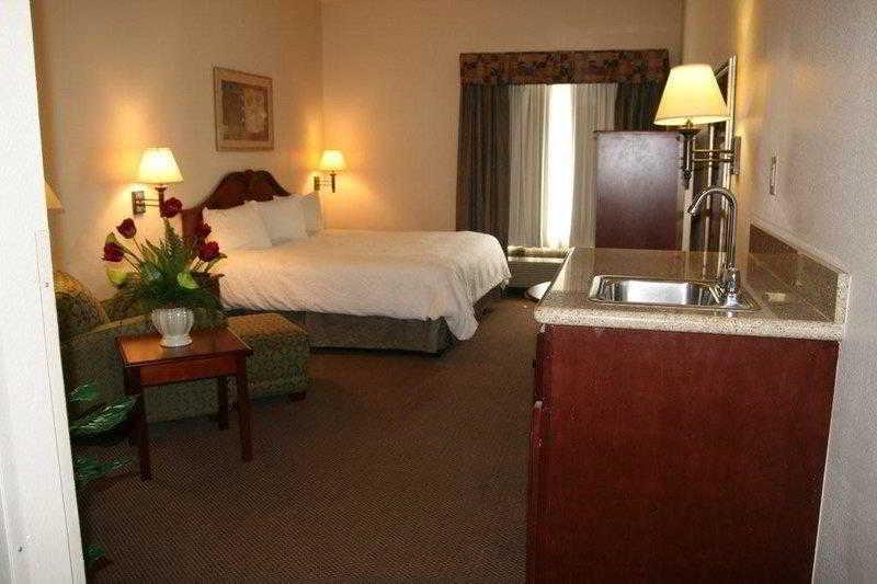 Country Inn & Suites By Radisson, Midway - Tallahassee West Exteriör bild