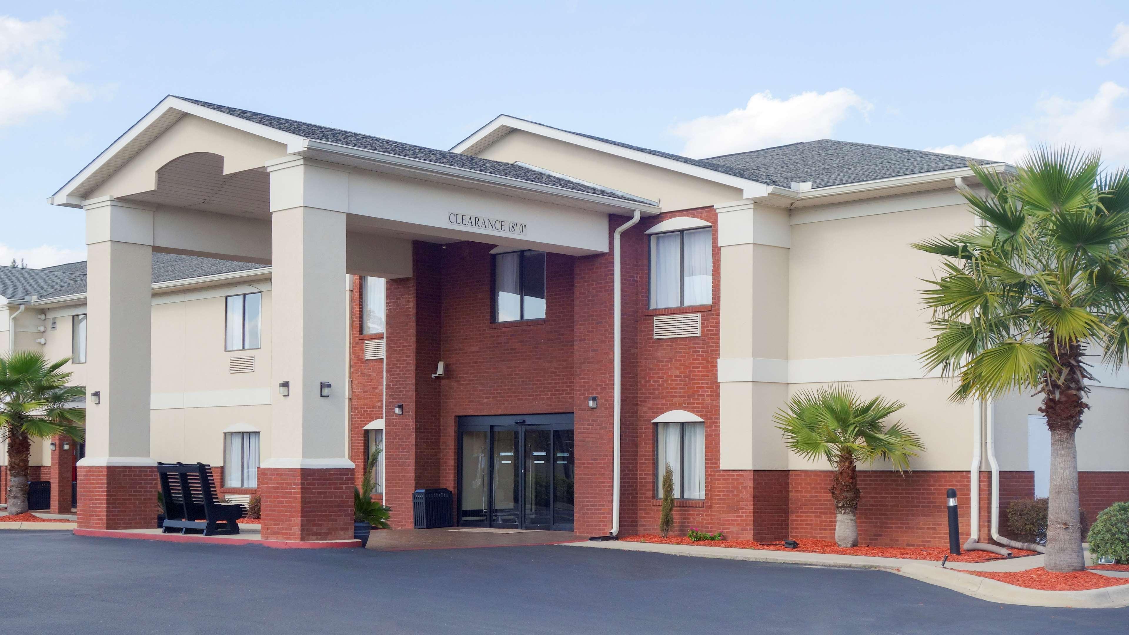 Country Inn & Suites By Radisson, Midway - Tallahassee West Exteriör bild