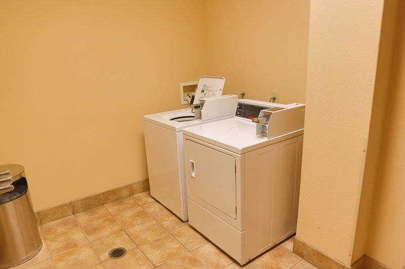 Country Inn & Suites By Radisson, Midway - Tallahassee West Exteriör bild