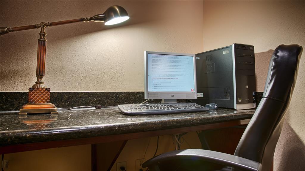Country Inn & Suites By Radisson, Midway - Tallahassee West Exteriör bild