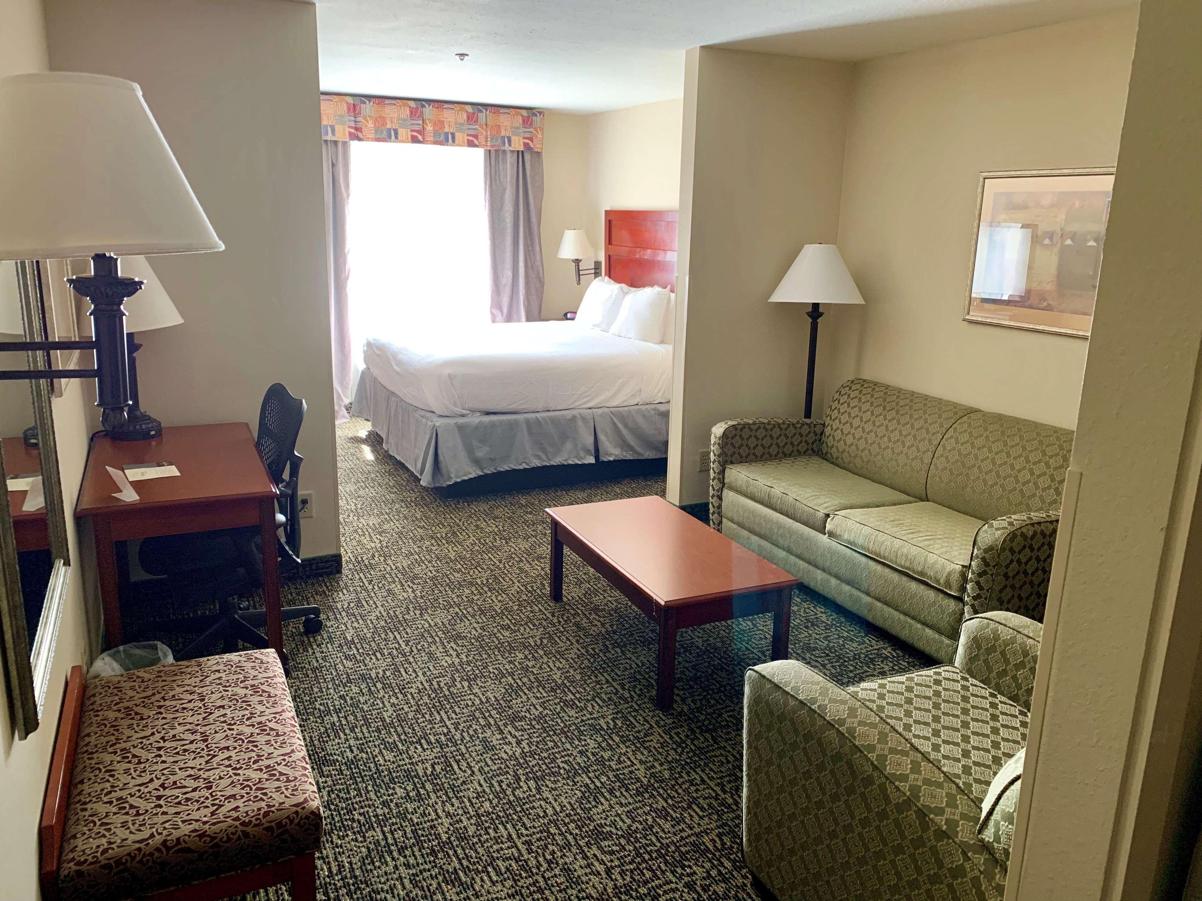 Country Inn & Suites By Radisson, Midway - Tallahassee West Exteriör bild