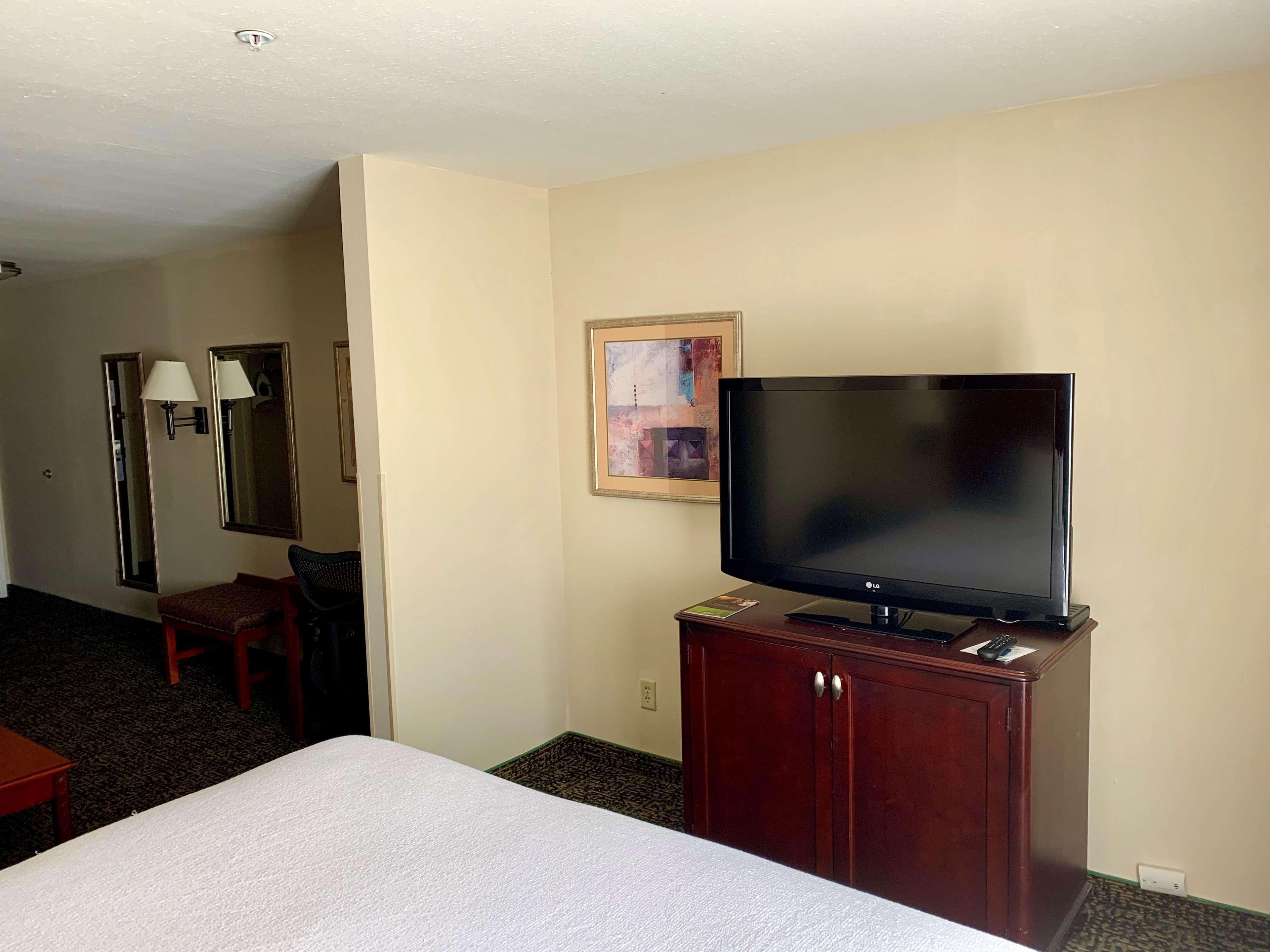 Country Inn & Suites By Radisson, Midway - Tallahassee West Exteriör bild