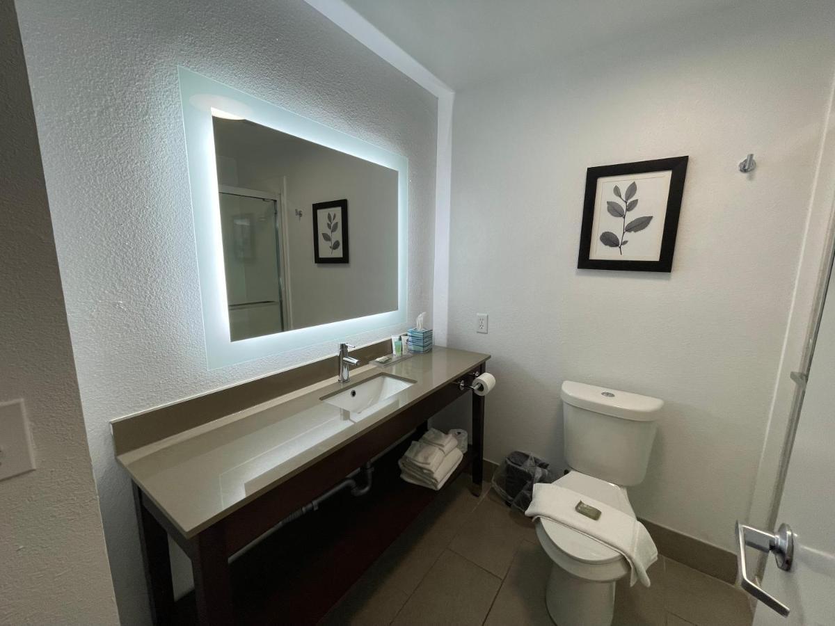 Country Inn & Suites By Radisson, Midway - Tallahassee West Exteriör bild