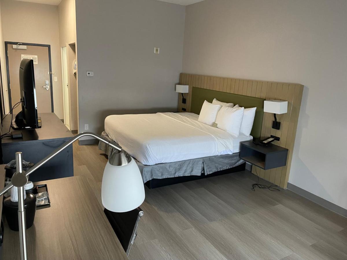Country Inn & Suites By Radisson, Midway - Tallahassee West Exteriör bild